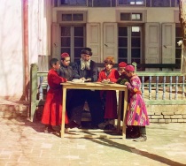 Rare Color Photos of People of the Russian Empire, ca. 1910s (2)