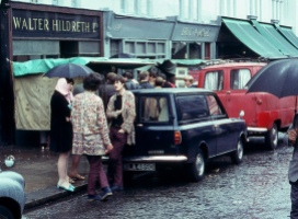 Photographs of life in London in the 60's (2)